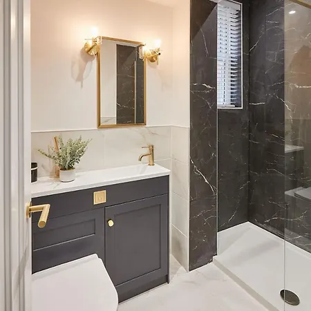 Host & - Parkside Holiday home