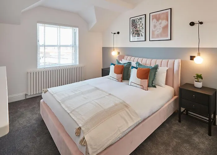 Host & - Parkside * Harrogate