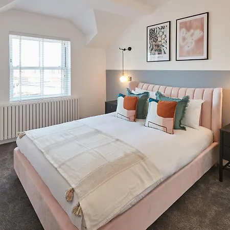 Host & - Parkside * Харрогейт